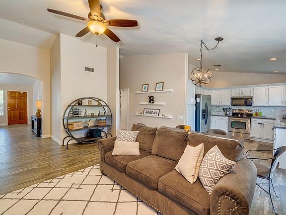 5th image of 8971 E Mescal St