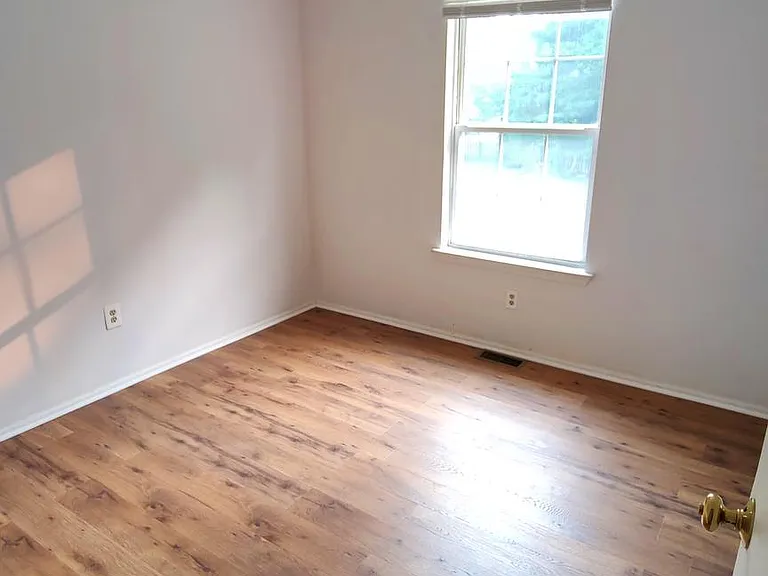 166 Winstead Dr — Photo 12