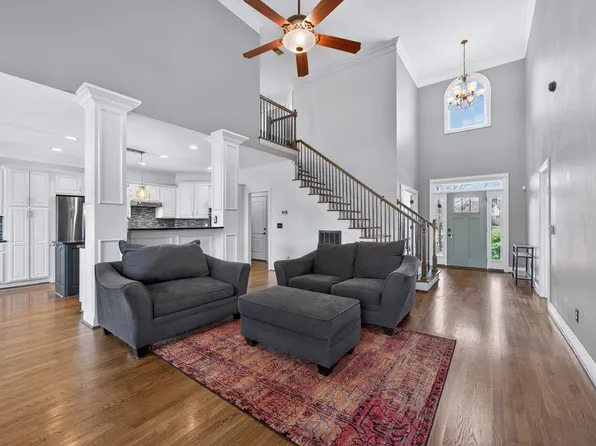 5006 Fremantle Ct, Spring Hill, TN 37174
