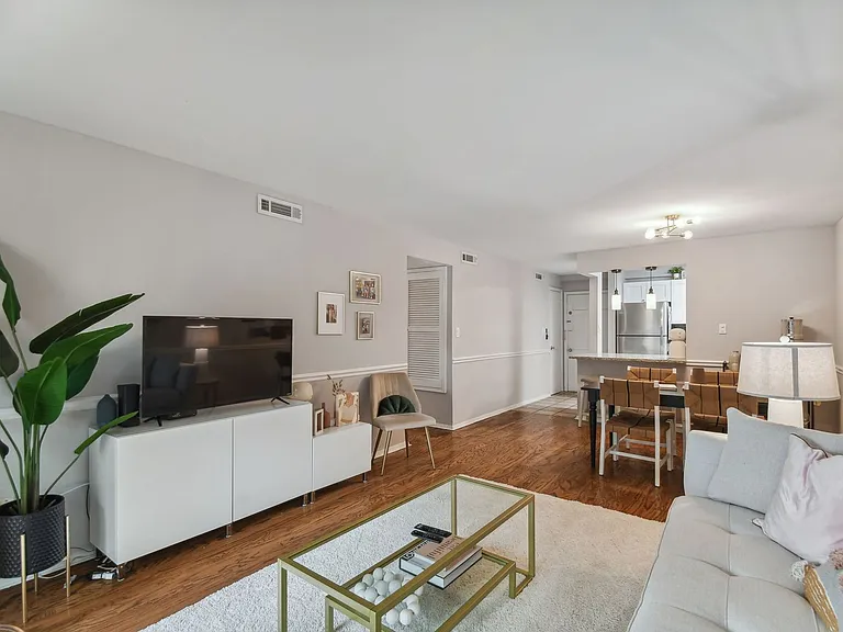 Great Location - SOUTH TAMPA - SOHO / Hyde Park Area — Photo 19