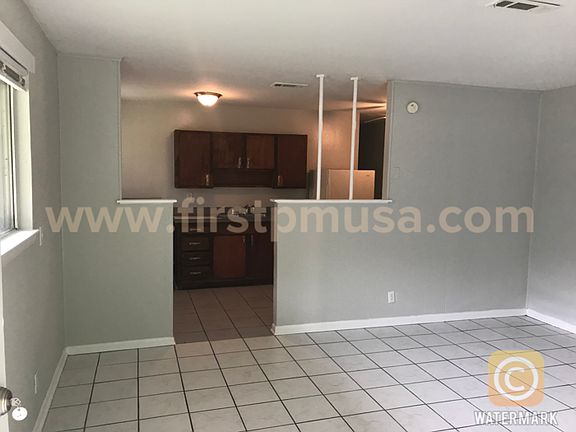 2nd image of 4820 Pawnee Trl