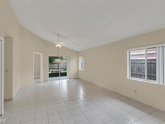 3rd image of 1768R Meadowgold Ln