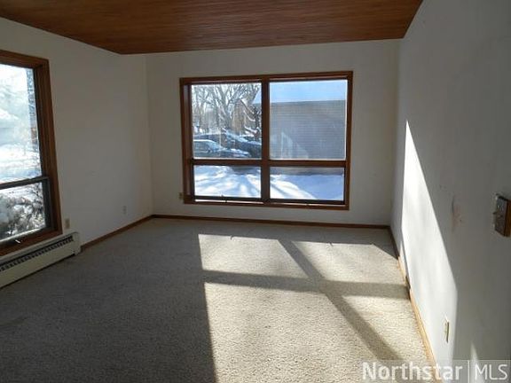 2nd image of 1419 Bradley St