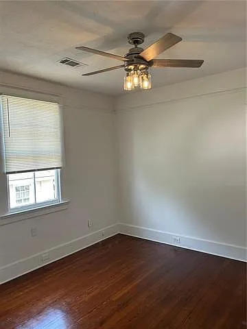 3806 Johnson St #UPPER — Photo 8