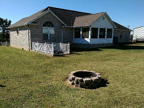 4th image of 1724 E Highway 619