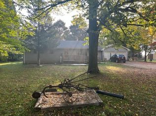 9482 N Saint Helen Rd, Saint Helen, MI 48656