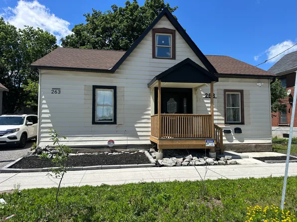 263 Bethune St, Peterborough, ON K9J 3L5