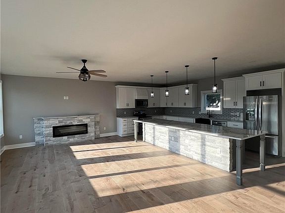 4th image of 10556 E Bayshore Rd #4C