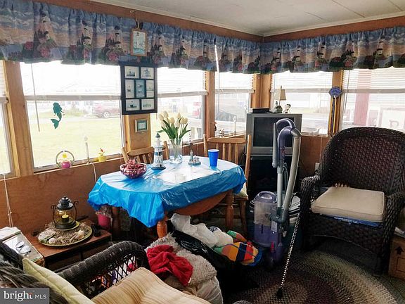 4th image of 27211 Sea Nettle Ln #7985