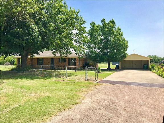 2nd image of 16864 Us Highway 377