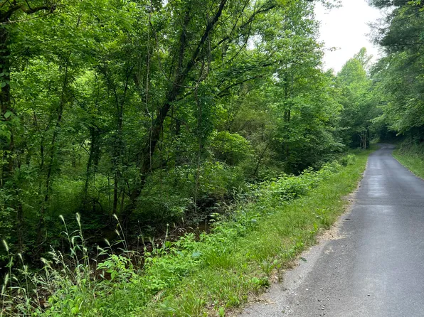 Chestnut Valley Rd, Vonore, TN 37885