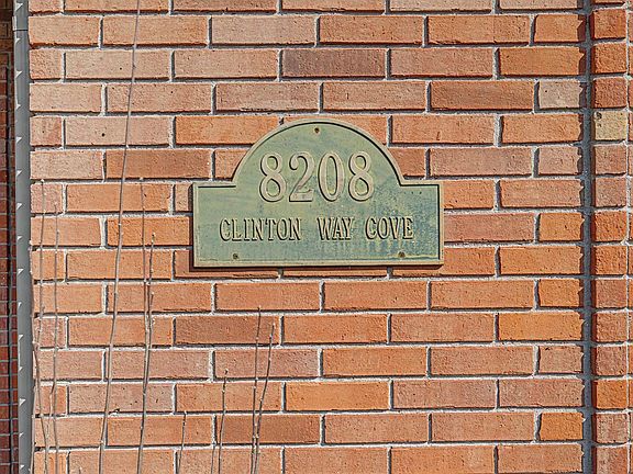 3rd image of 8208 Clinton Way Cv