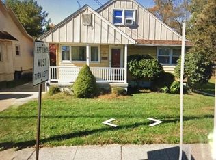 121 E Laurel Rd #121, Stratford, NJ 08084