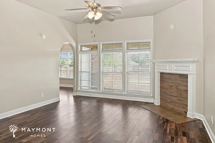4 bed, 2.0 bath, 1825 sqft, $1,845 — Photo 3