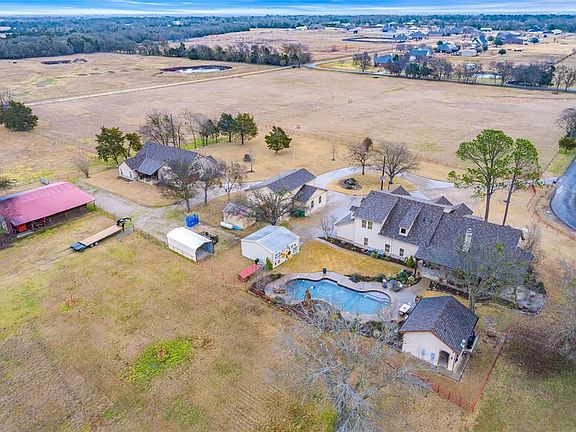 3rd image of 4274 County Road 2220
