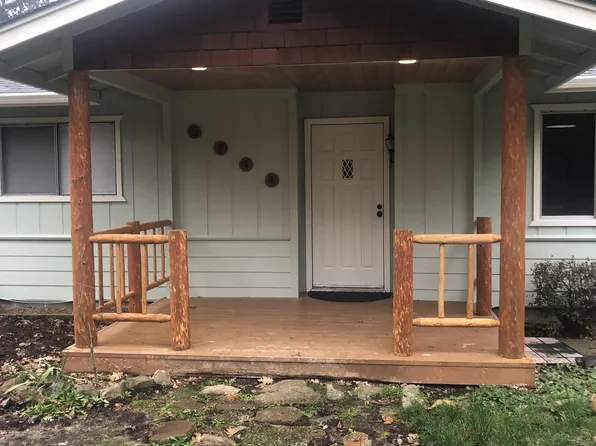 5744 New Hope Rd, Grants Pass, OR 97527