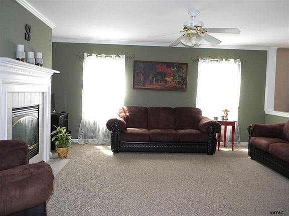 4th image of 3158 Jillian Dr