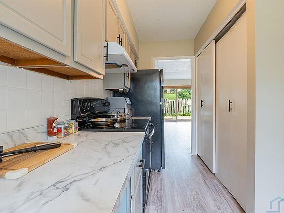 4th image of 1839 Indian Hills Dr