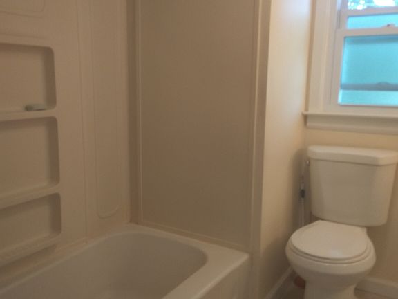 2nd image of 209 N Pine St