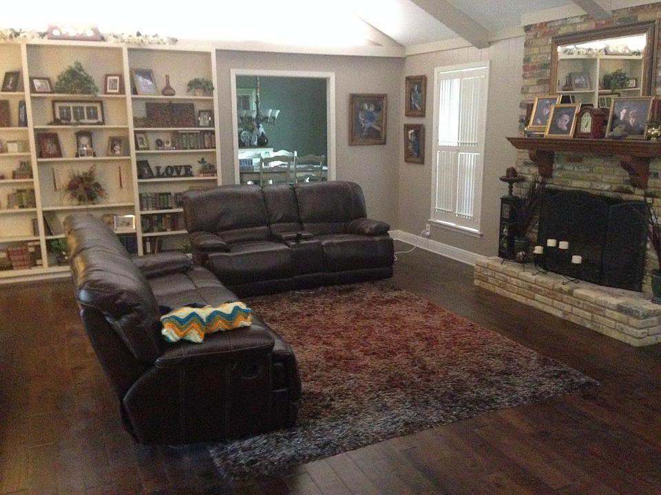 2nd image of 8236 Purdue Dr.