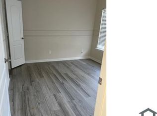 4710 Tracemeadow Dr, Houston, TX 77066