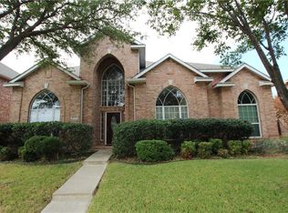 8305 Greylock Dr, Fort Worth, TX 76137