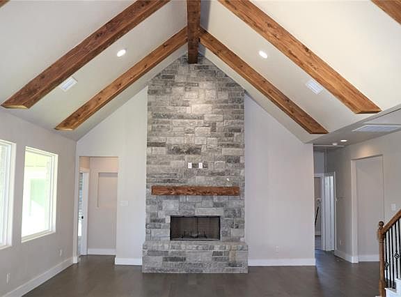 5th image of 545 McKittrick Ct