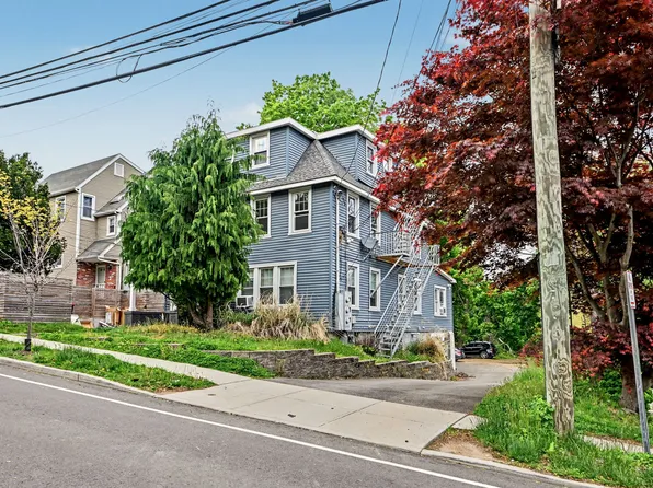 19 Spring Hill Ave Unit 2, Norwalk, CT 06850
