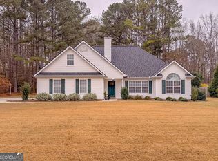 25 Lentry Dr, Sharpsburg, GA 30277