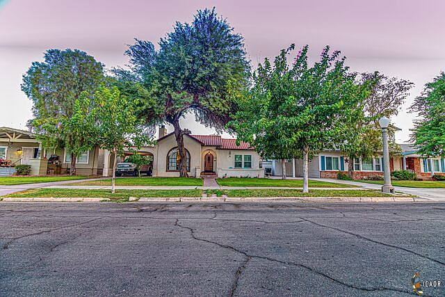 1st image of 525 Wensley Ave