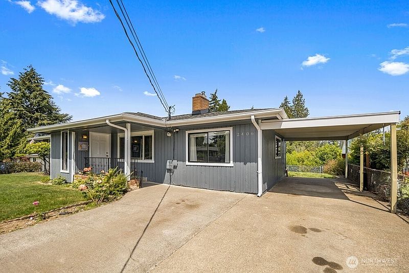 3rd image of 2406 NE 24th Street