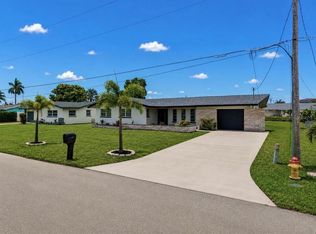1729 Bikini Ct, Cape Coral, FL 33904