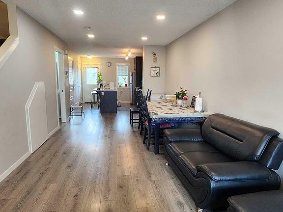3rd image of 1424-7451 Falconridge Blvd NE #1424