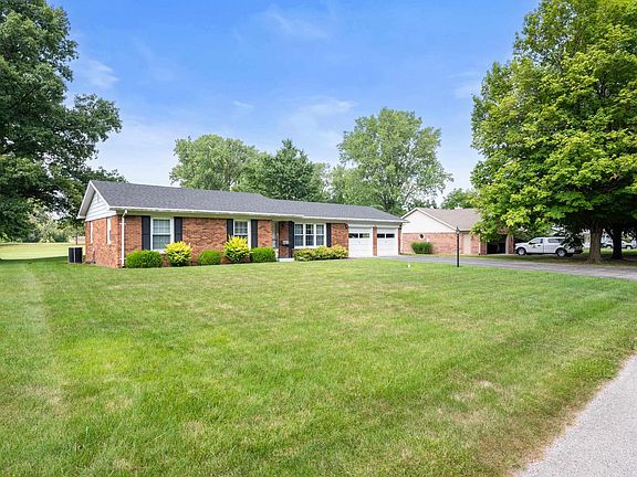 2nd image of 8304 W Greenview Dr