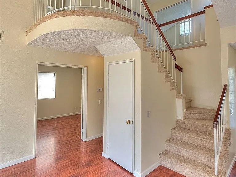 3640 Honey Glen Way — Photo 11