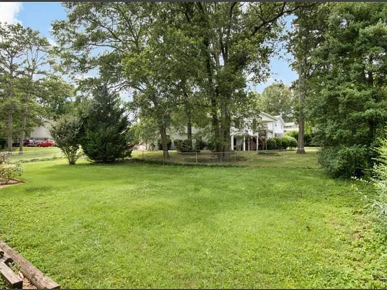 7111 Middle Valley Rd — Photo 20