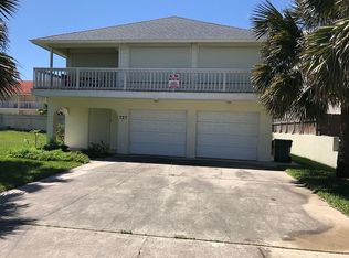 127 E Kingfish St, South Padre Island, TX 78597