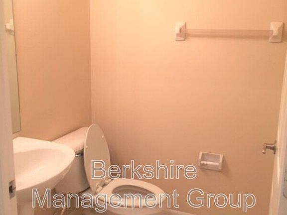 3rd image of 4930 Cactus Needle Ln
