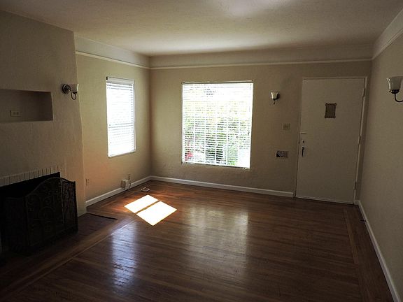3rd image of 2314 Castro Way