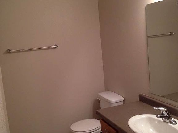 2 bed -bath2