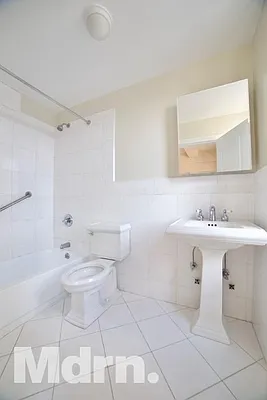 Rented by Mdrn Residential | media 24