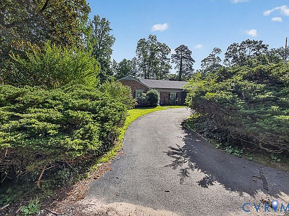 2nd image of 11701 Holly Hill Rd