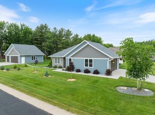 1415 E 20th St, Marshfield, WI 54449