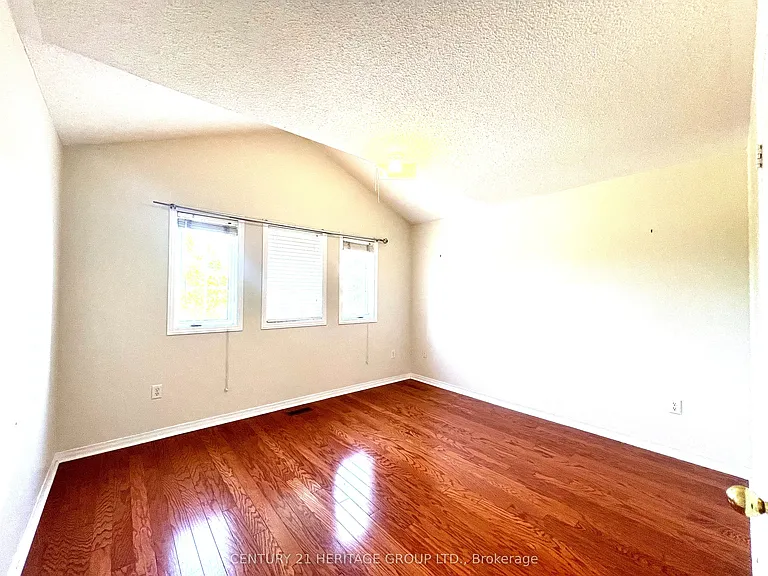 80 Belvia Dr — Photo 19