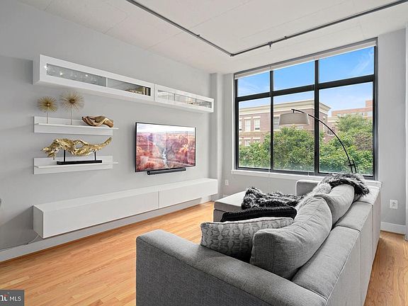 2nd image of 520 John Carlyle St Unit 204