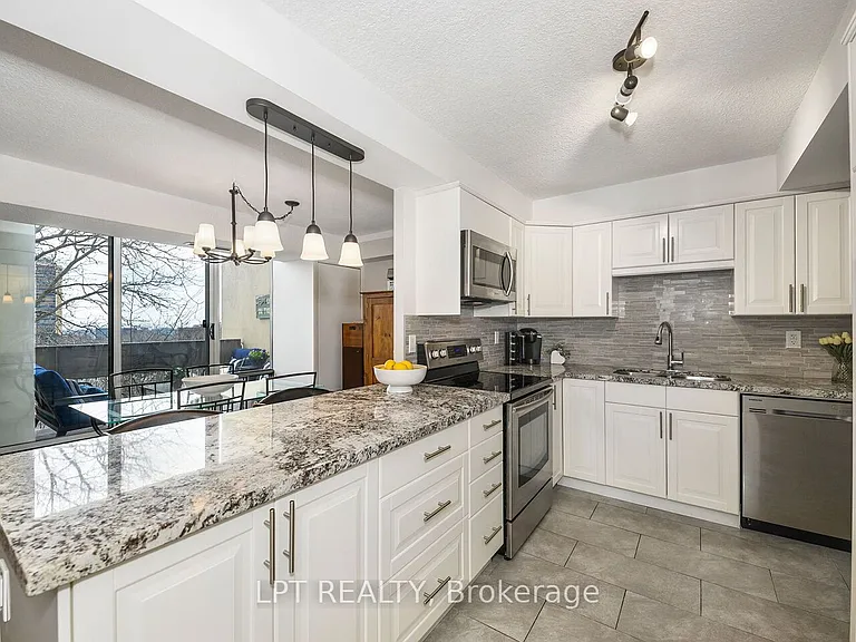 1300 Marlborough Ct #534 — Photo 7