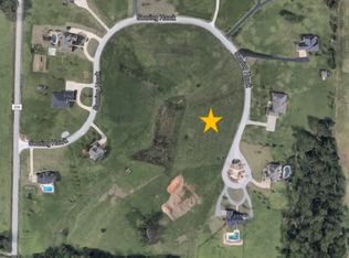 9715 Soaring Hawk Rd, Bentonville, AR 72712