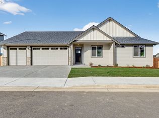 2854 NE Sweetwater Rd #16, Estacada, OR 97023