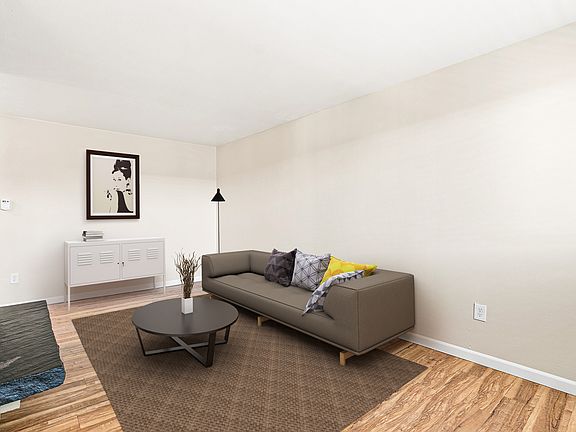 Frisco 1x1 with fireplace, Living room