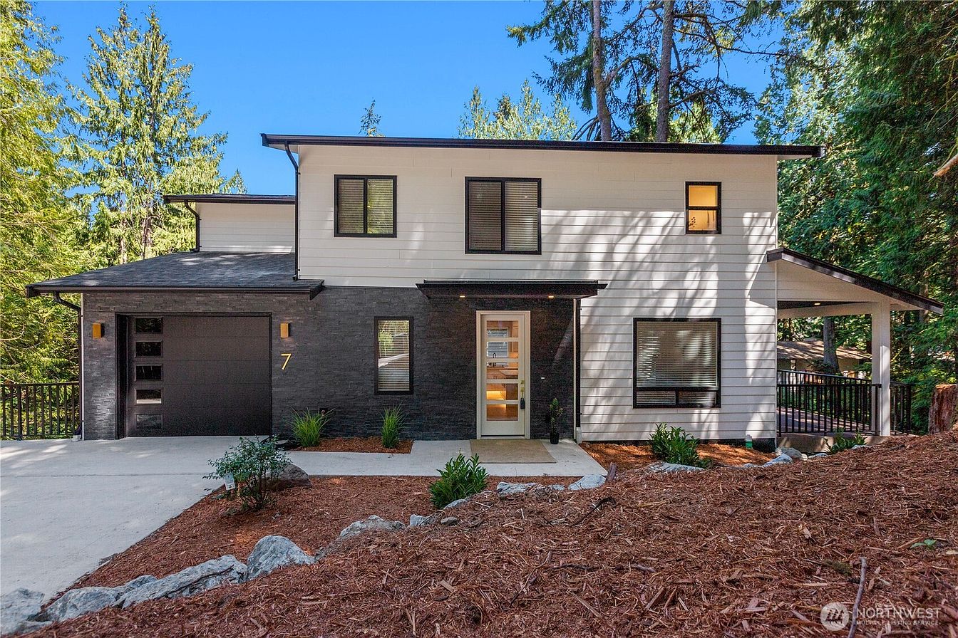 1st image of 7 Maple Court
